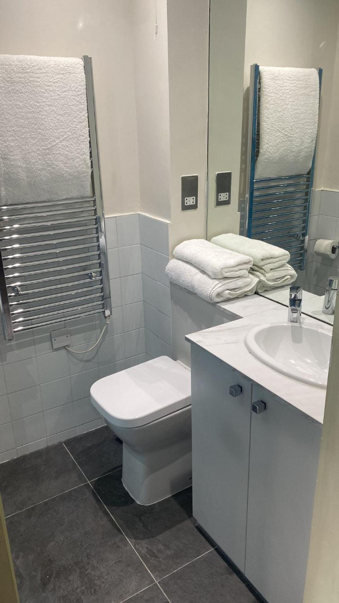 Marldon Olympia Hotel London Ngoại thất bức ảnh