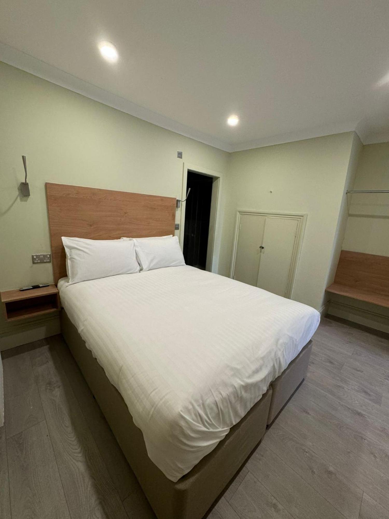Marldon Olympia Hotel London Ngoại thất bức ảnh