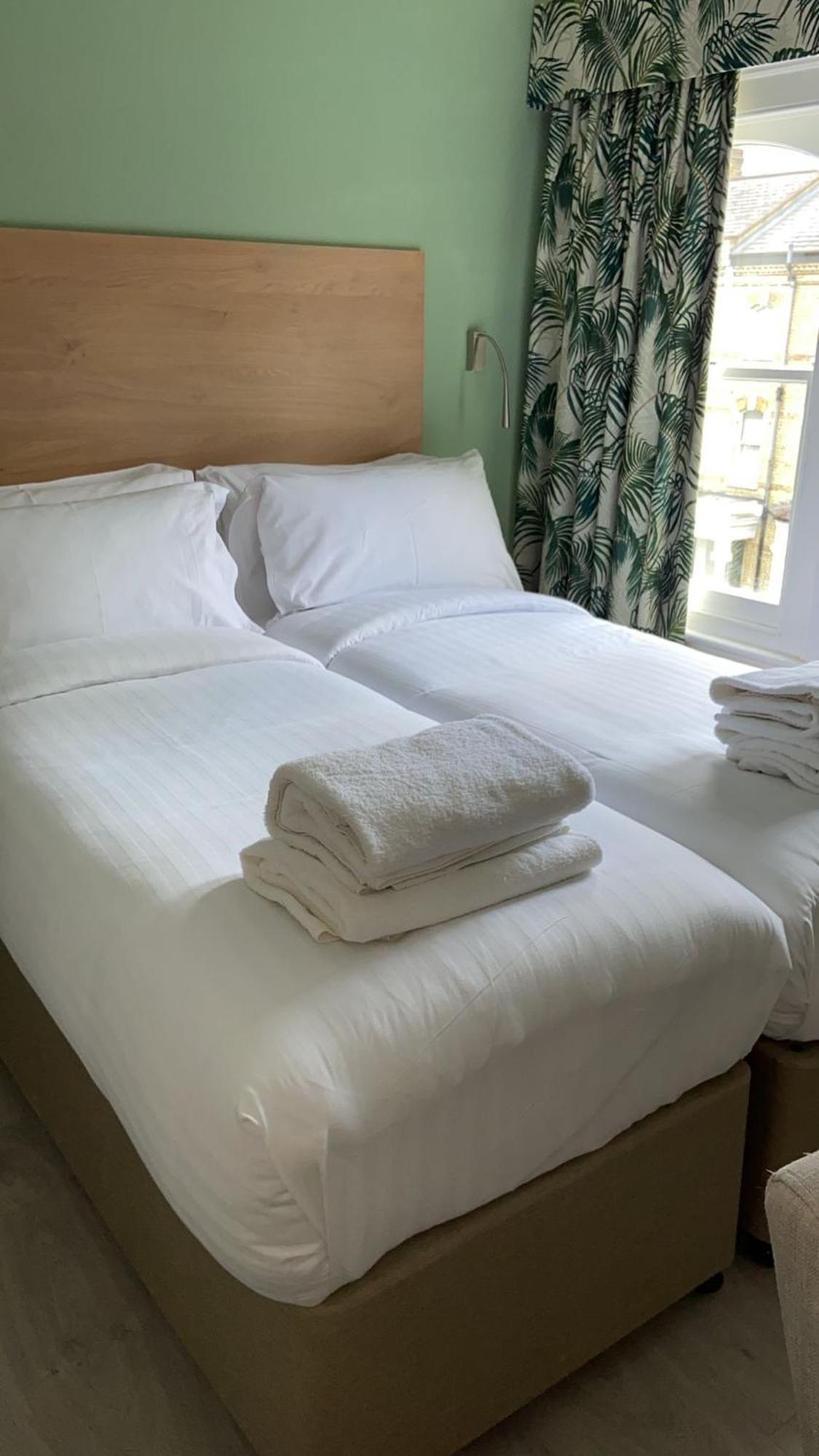Marldon Olympia Hotel London Ngoại thất bức ảnh
